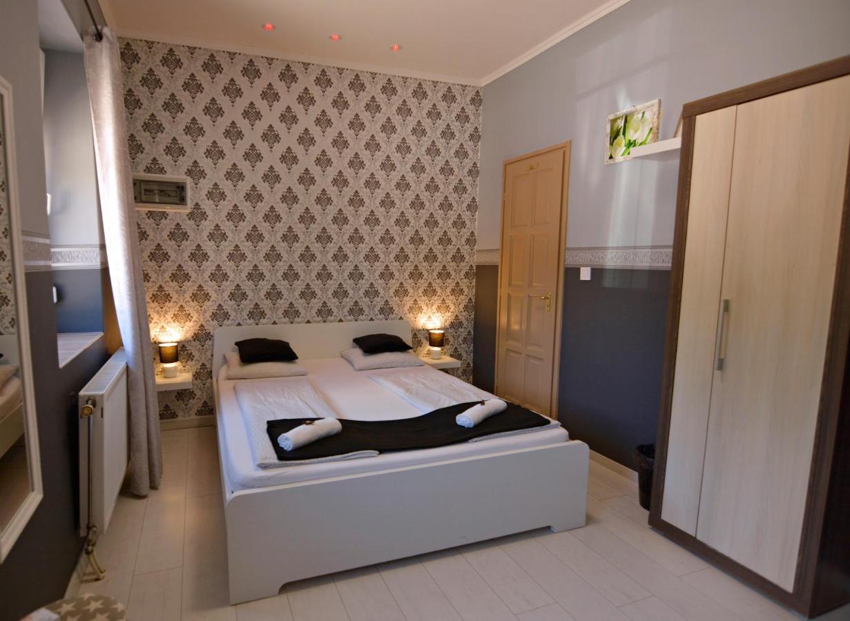 R.Gold Apartman Mako Ngoại thất bức ảnh